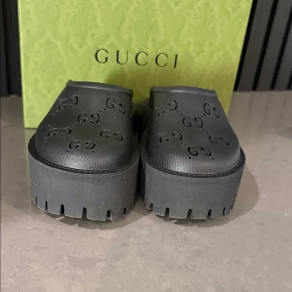 Gucci GG Black rubber Women's Platform Clogs ๐ค๐ค๐ค - Picture 8 of 12